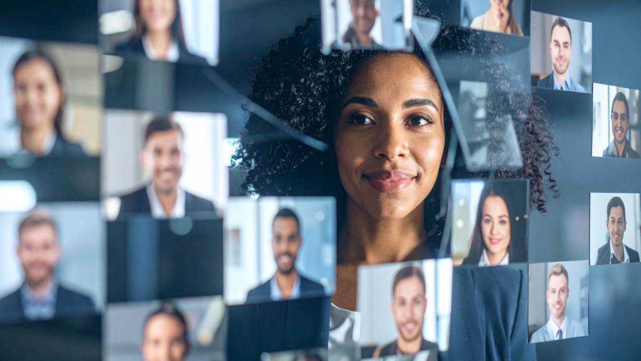 From Cold Outreach to Warm Conversations: How to Build Authentic Connections on LinkedIn